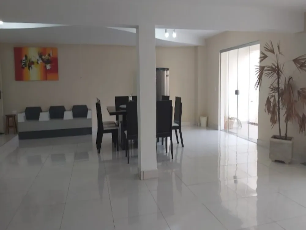 Casa, 3 quartos, 302 m² - Foto 4