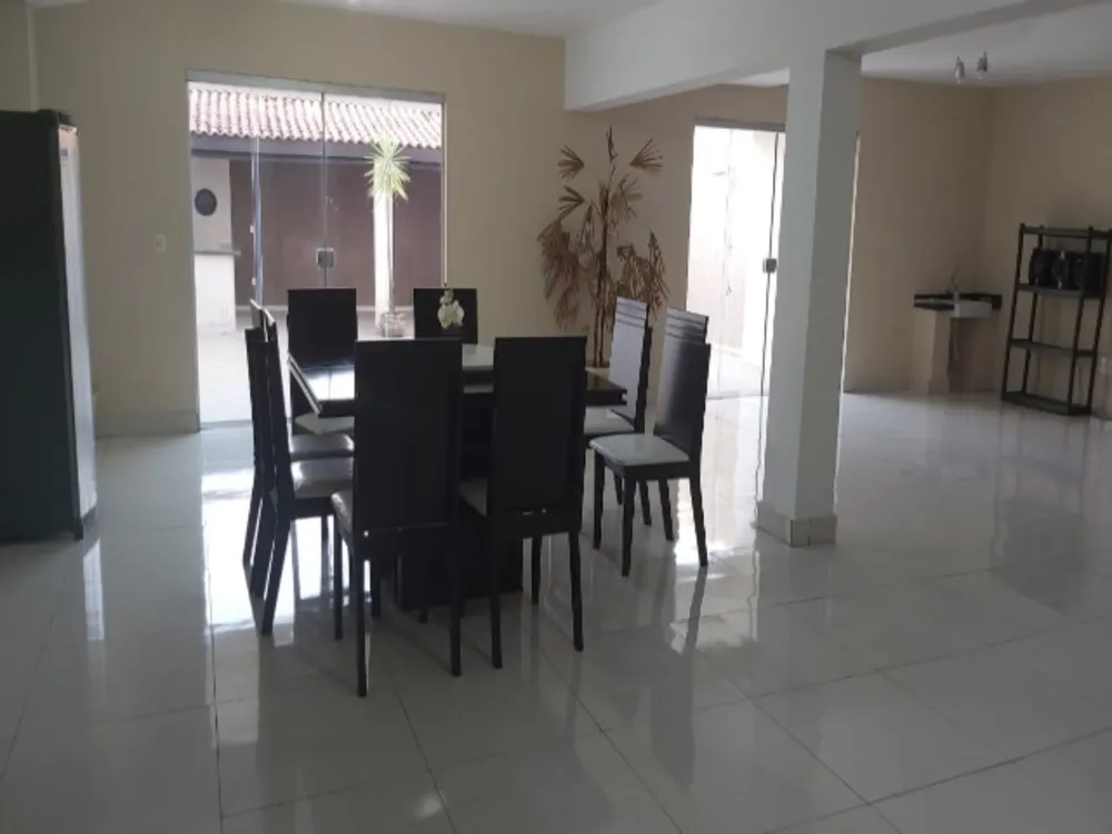 Casa, 3 quartos, 302 m² - Foto 1