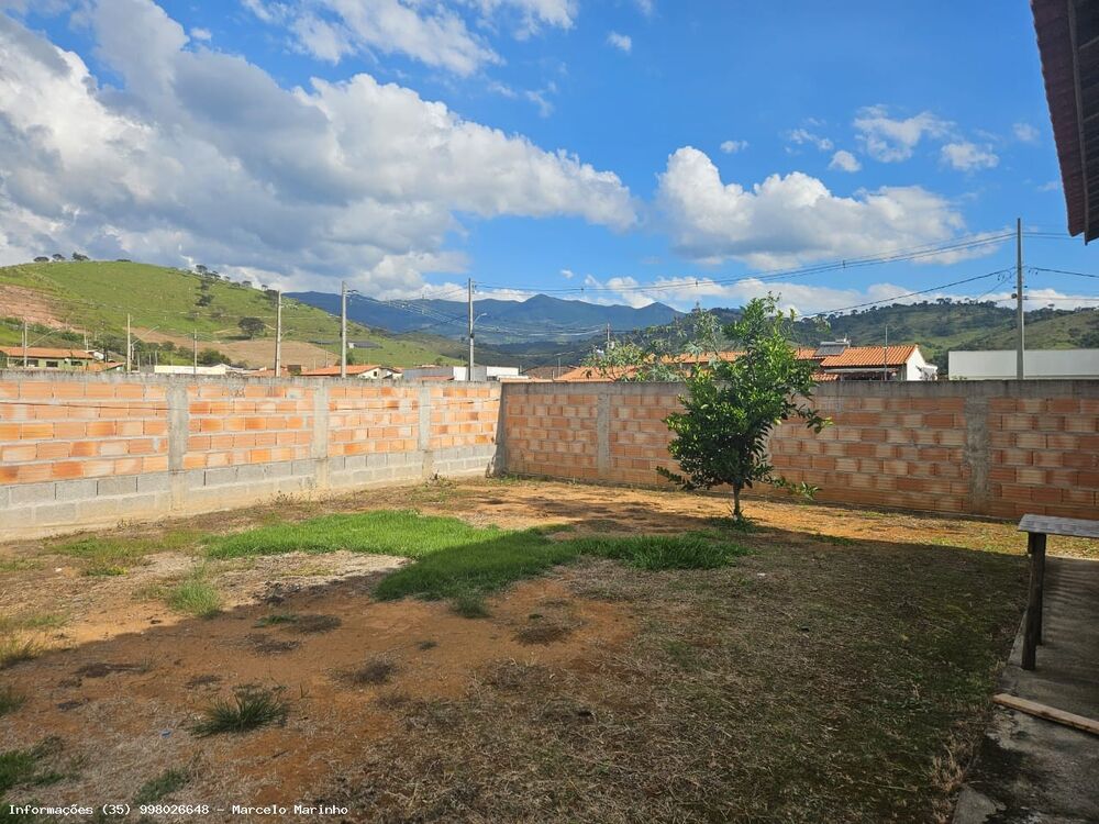 Casa à venda com 2 quartos, 360m² - Foto 8