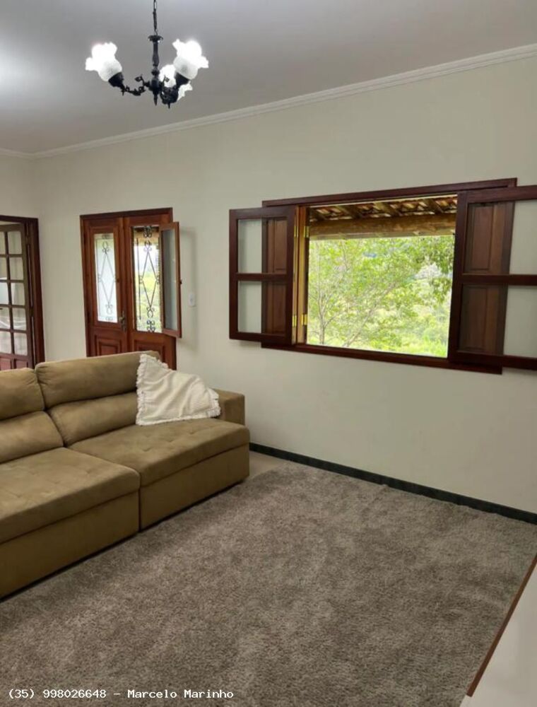 Sítio à venda com 2 quartos, 43m² - Foto 1