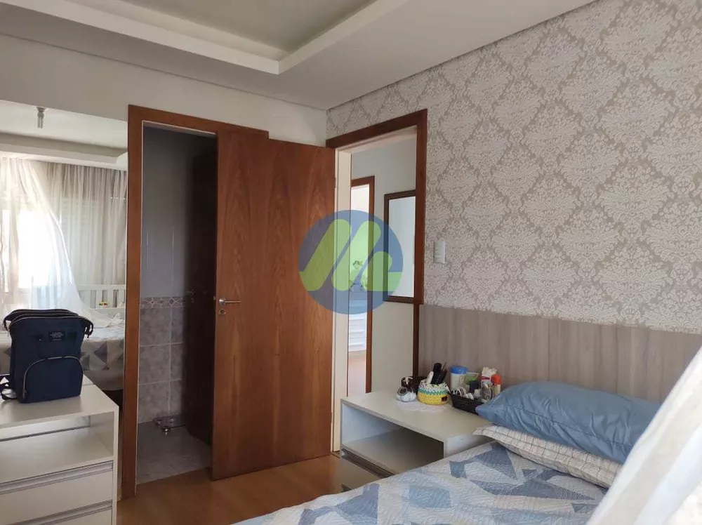 Apartamento à venda com 3 quartos, 74m² - Foto 1