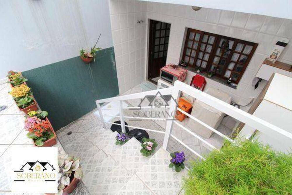 Sobrado à venda com 4 quartos, 186M2 - Foto 11