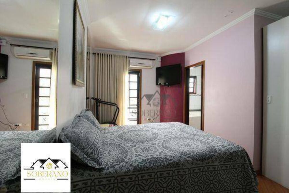 Sobrado à venda com 4 quartos, 186M2 - Foto 4