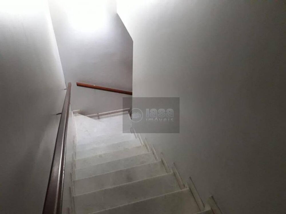 Sobrado, 3 quartos, 202 m² - Foto 3