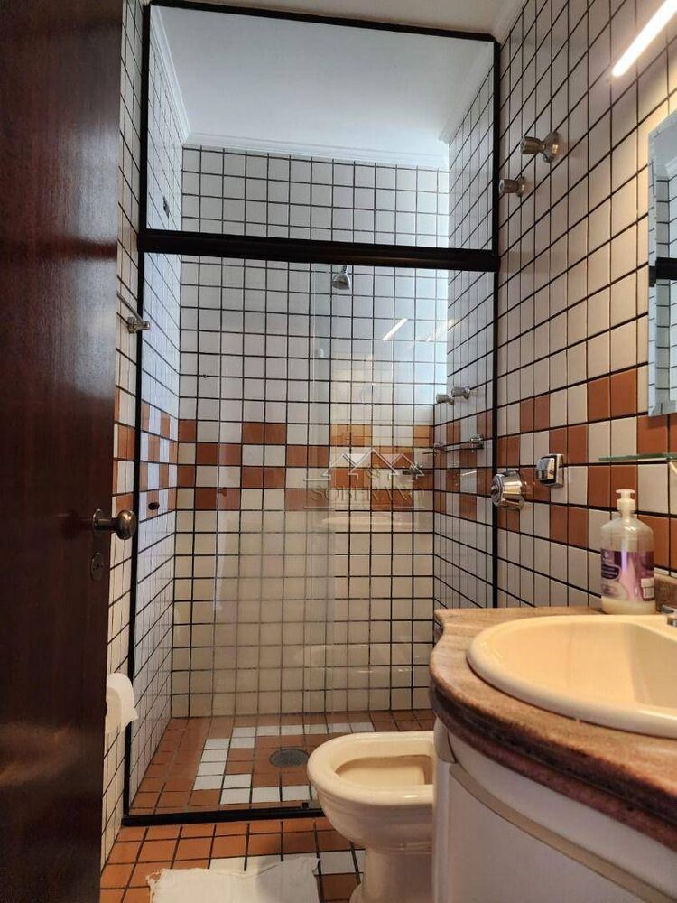 Sobrado, 3 quartos, 202 m² - Foto 2