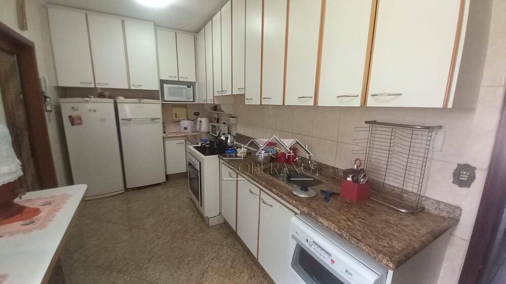Sobrado à venda e aluguel com 4 quartos, 350m² - Foto 10