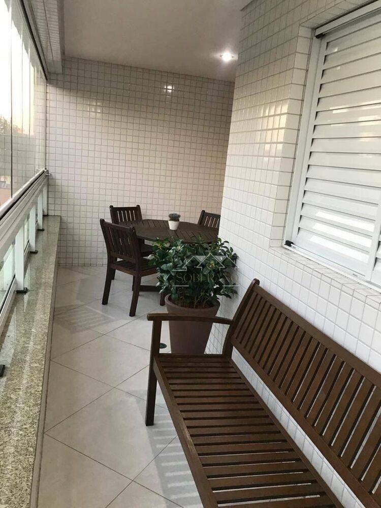 Apartamento à venda com 3 quartos, 130m² - Foto 2