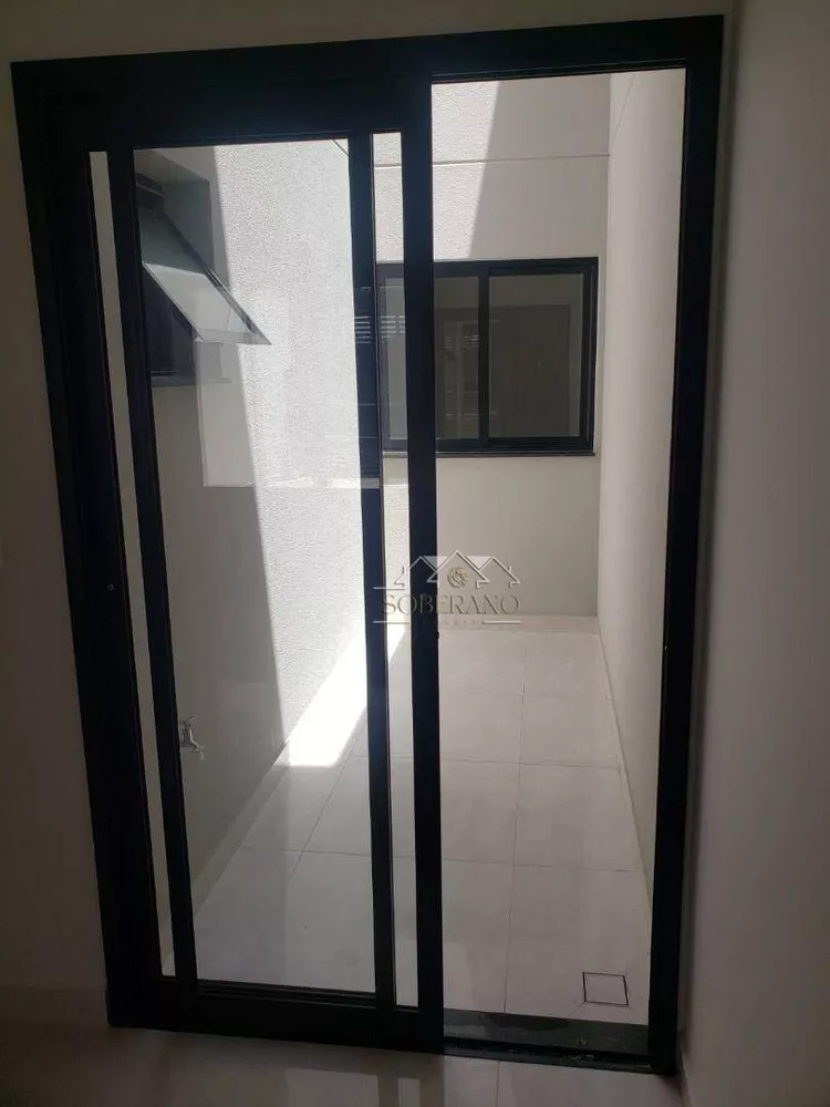 Sobrado, 3 quartos, 166 m² - Foto 1