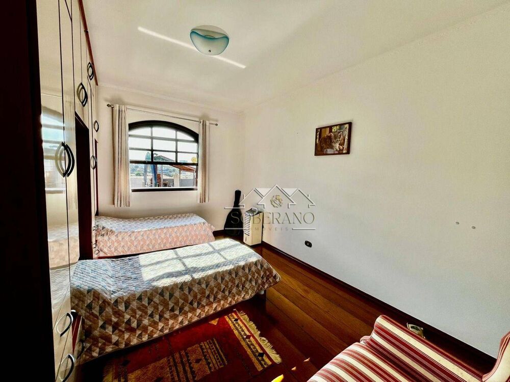 Sobrado, 3 quartos, 305 m² - Foto 5