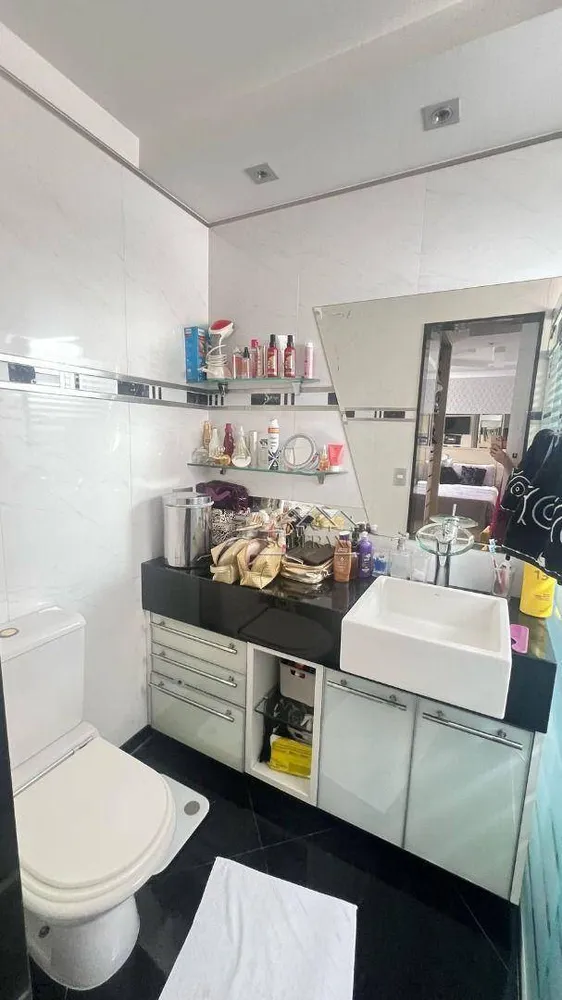 Apartamento, 3 quartos, 115 m² - Foto 1