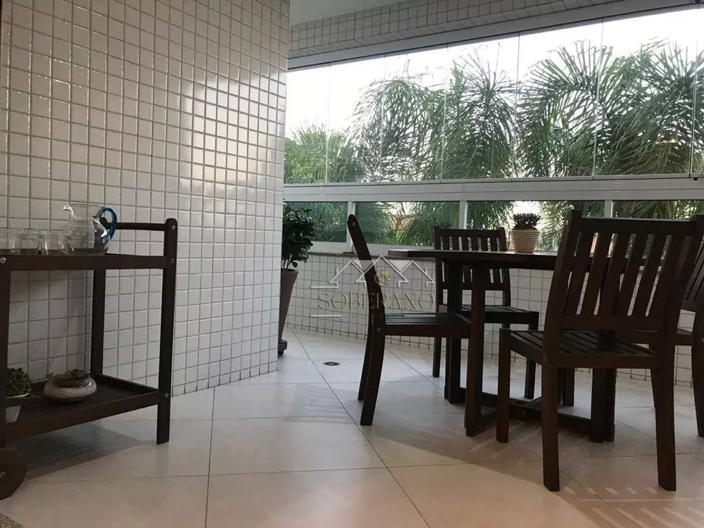 Apartamento à venda com 3 quartos, 130m² - Foto 4