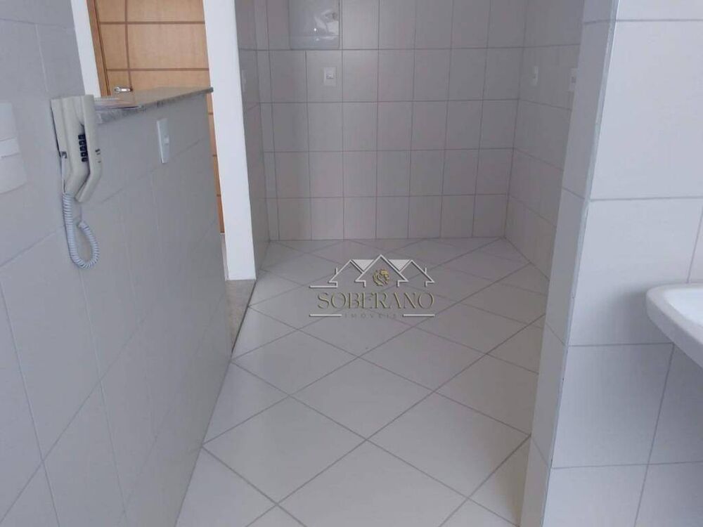 Apartamento à venda com 2 quartos, 50m² - Foto 4