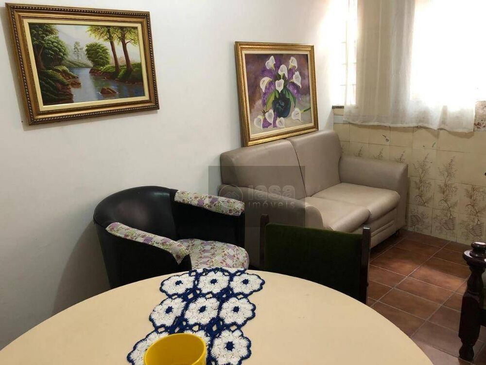 Casa, 5 quartos, 365 m² - Foto 1