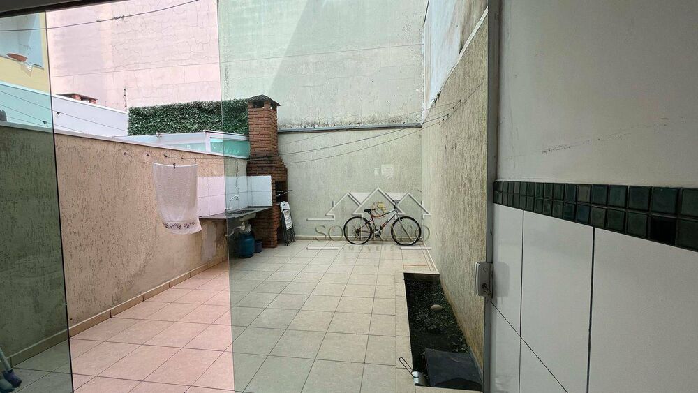 Sobrado, 3 quartos, 190 m² - Foto 1
