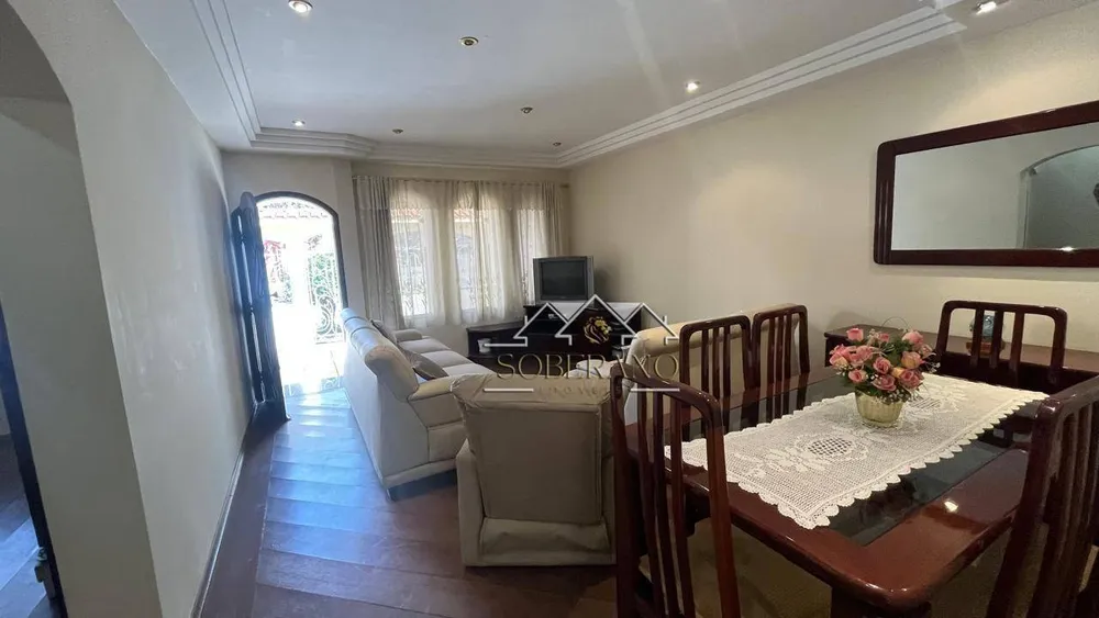 Casa, 3 quartos, 203 m² - Foto 3