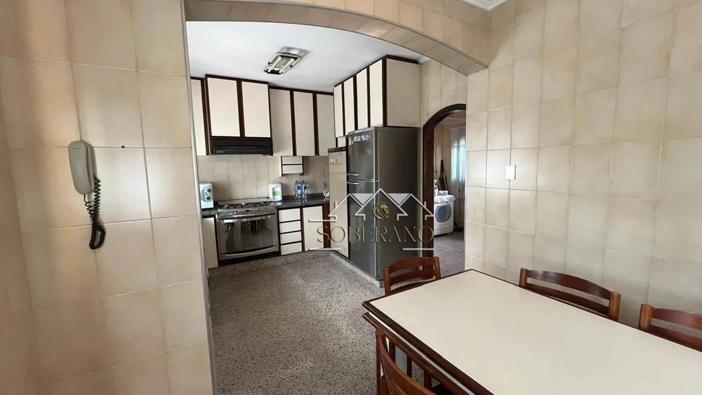 Casa, 3 quartos, 203 m² - Foto 2