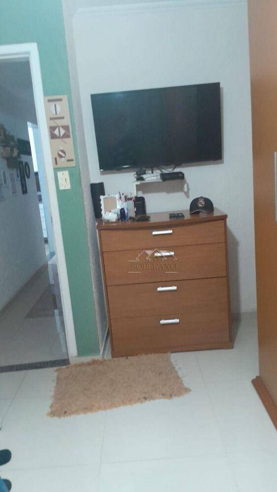 Sobrado à venda com 4 quartos, 142m² - Foto 4