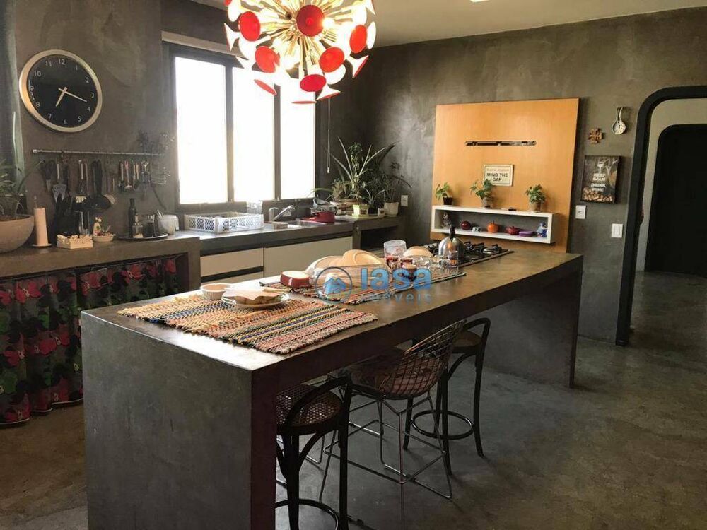 Apartamento à venda com 4 quartos, 340m² - Foto 7