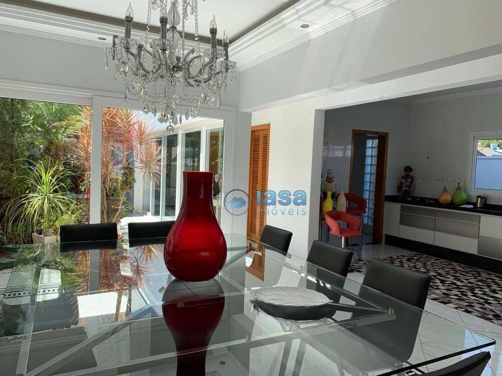Sobrado à venda com 3 quartos, 705m² - Foto 3