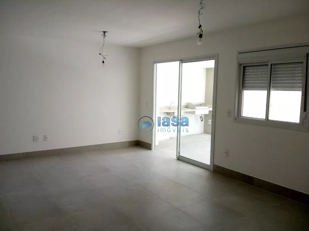 Apartamento à venda com 3 quartos, 91m² - Foto 1