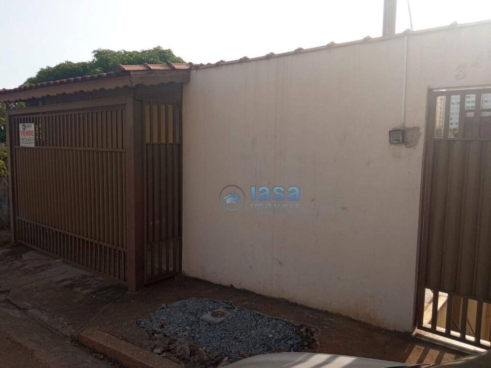 Casa, 4 quartos, 136 m² - Foto 1