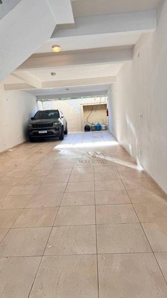 Cobertura à venda com 2 quartos, 100m² - Foto 4