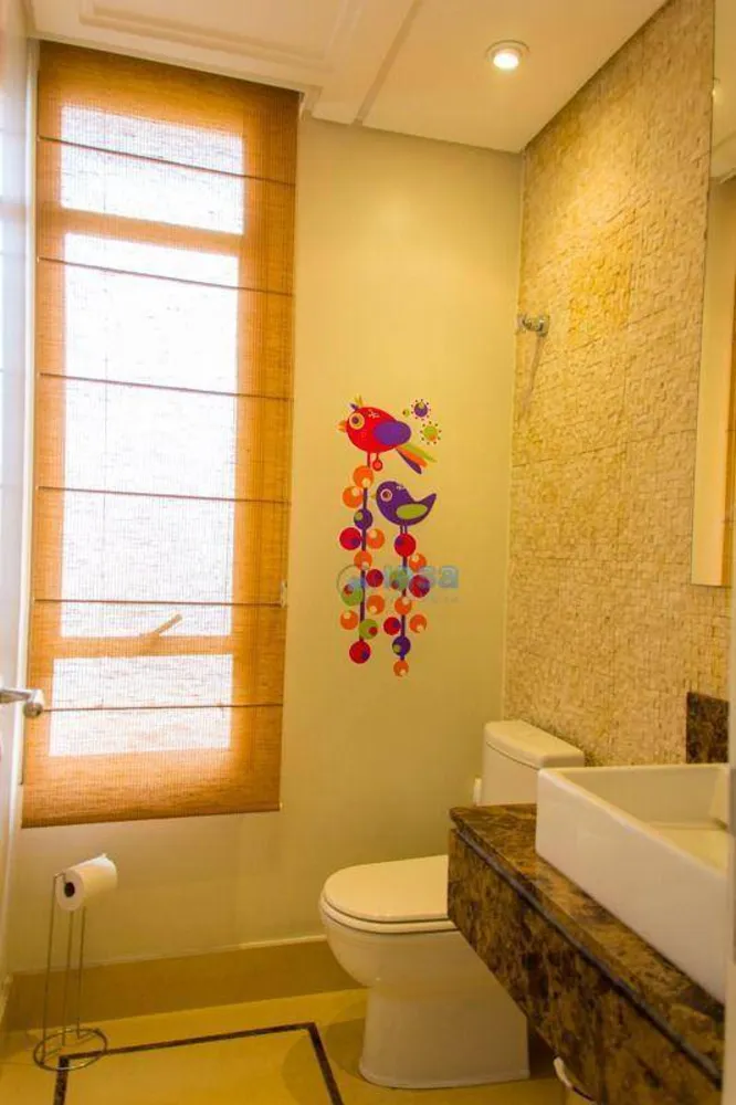 Apartamento, 3 quartos, 248 m² - Foto 1