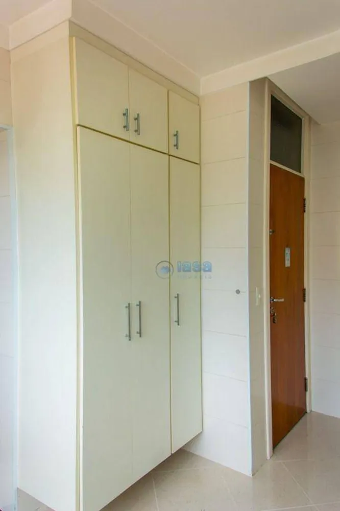 Apartamento, 3 quartos, 248 m² - Foto 3