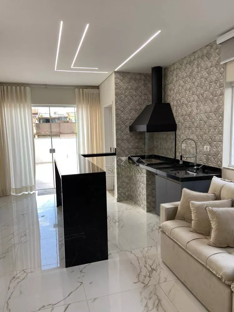 Cobertura, 3 quartos, 180 m² - Foto 1