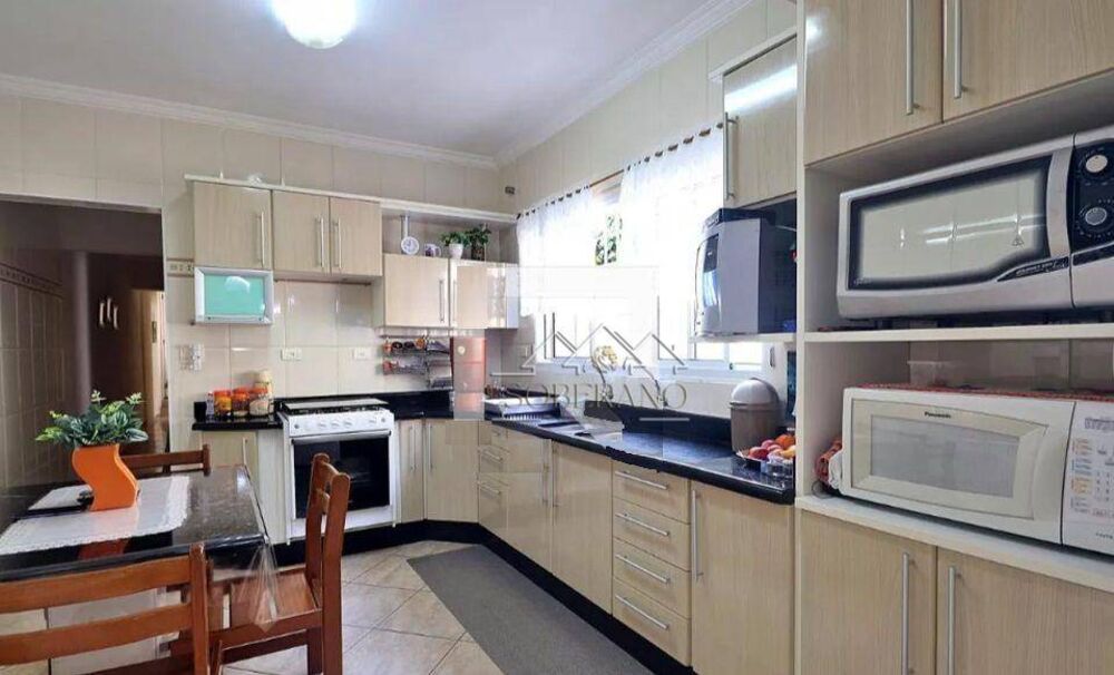 Casa, 3 quartos, 182 m² - Foto 5