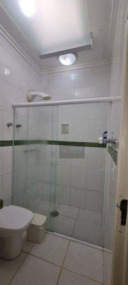 Casa à venda com 3 quartos, 326m² - Foto 4