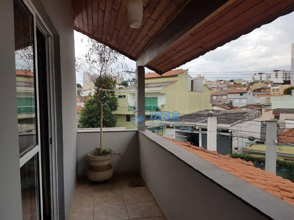 Sobrado à venda com 5 quartos, 296m² - Foto 3