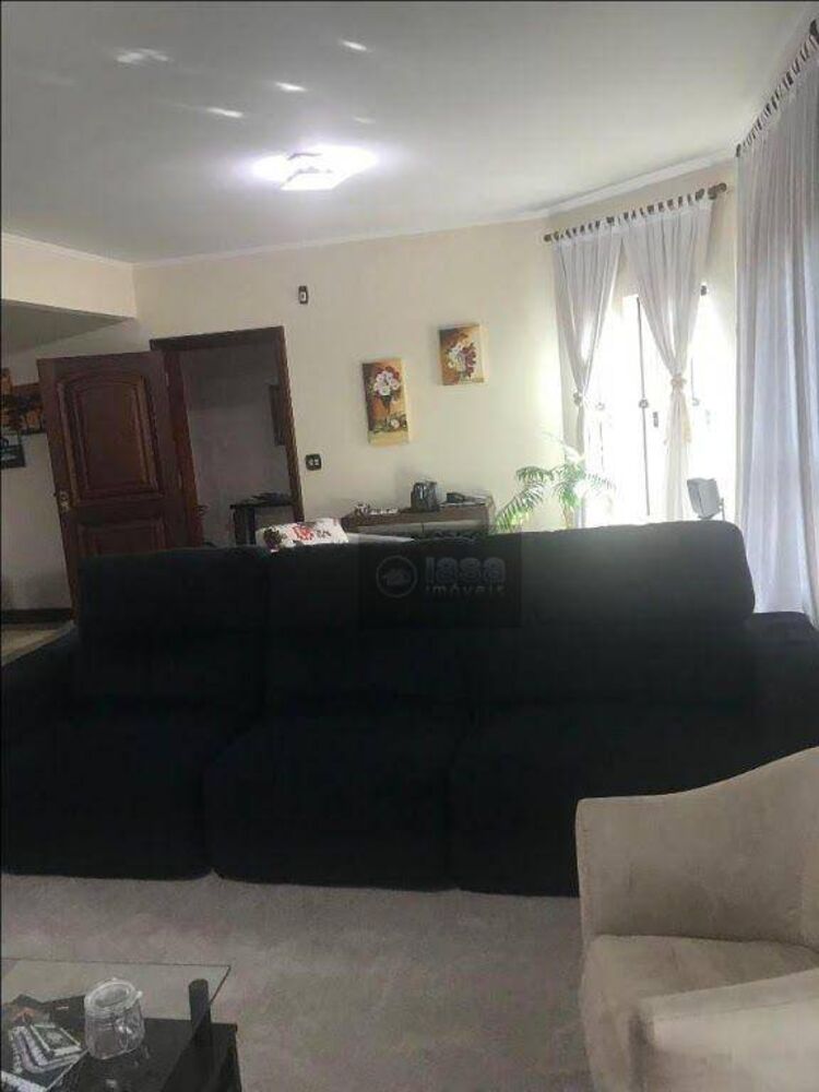 Sobrado à venda com 3 quartos, 439m² - Foto 1