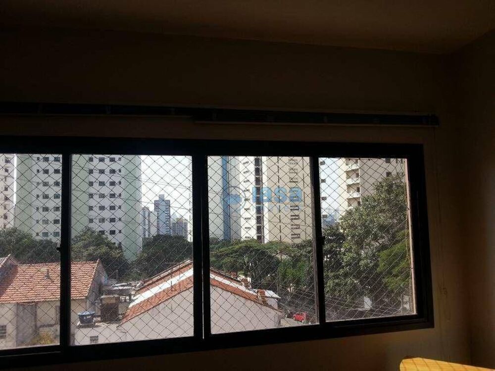 Apartamento à venda com 4 quartos, 183m² - Foto 1
