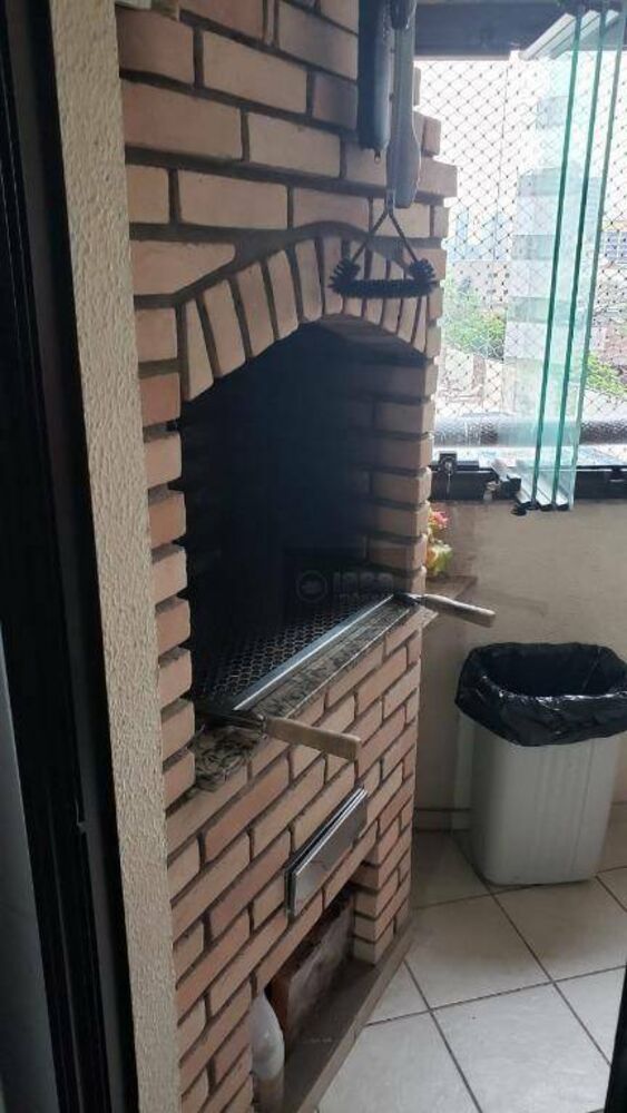 Apartamento à venda com 3 quartos, 143m² - Foto 6