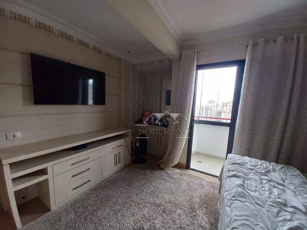 Apartamento, 3 quartos, 198 m² - Foto 4