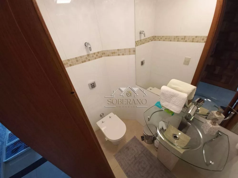 Apartamento, 3 quartos, 198 m² - Foto 2