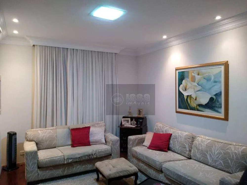 Apartamento, 3 quartos, 260 m² - Foto 1