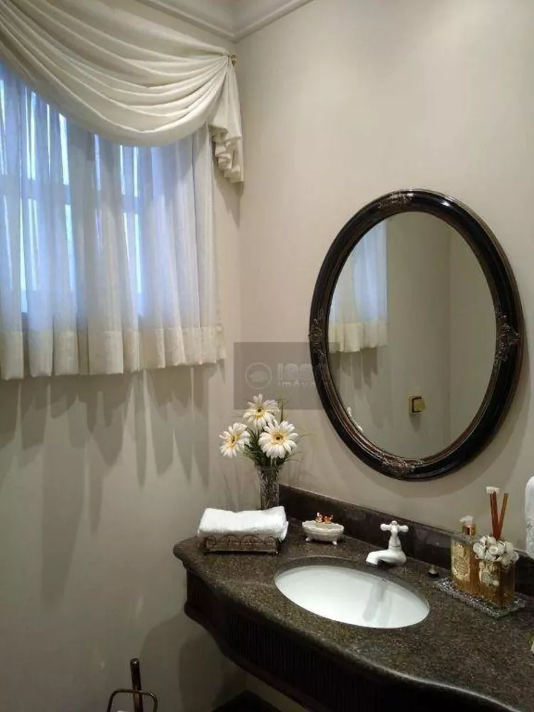 Apartamento, 3 quartos, 260 m² - Foto 11