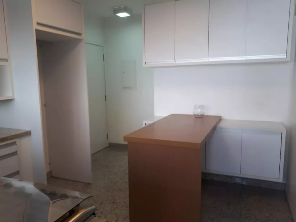Apartamento, 3 quartos, 120 m² - Foto 1