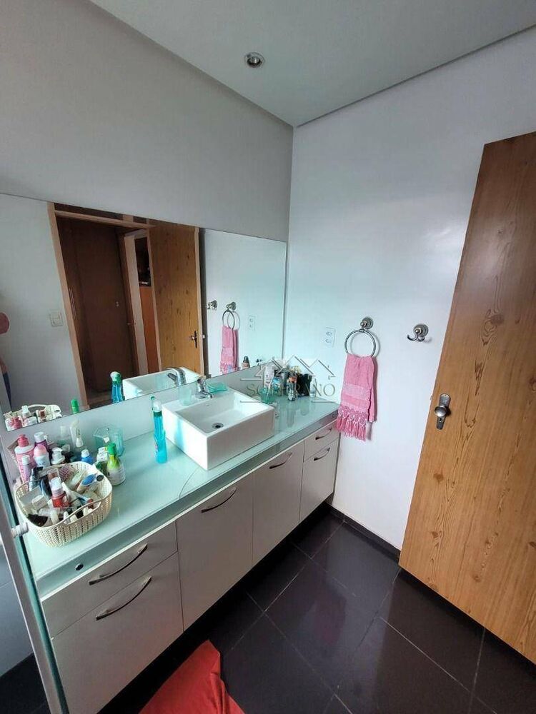 Sobrado à venda com 5 quartos, 330m² - Foto 8