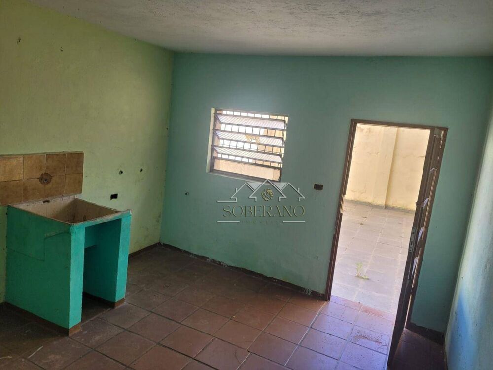 Sobrado à venda e aluguel com 2 quartos, 168m² - Foto 2
