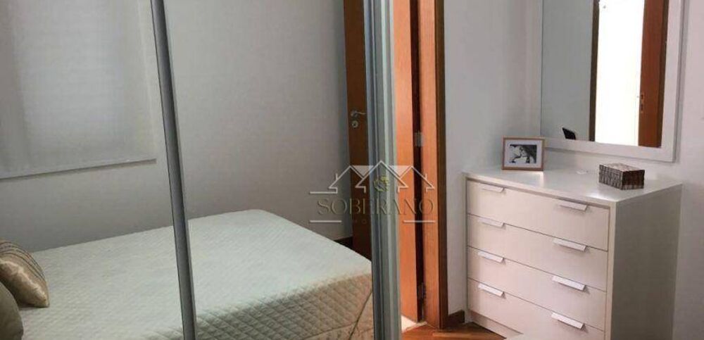 Apartamento à venda com 2 quartos, 62m² - Foto 9