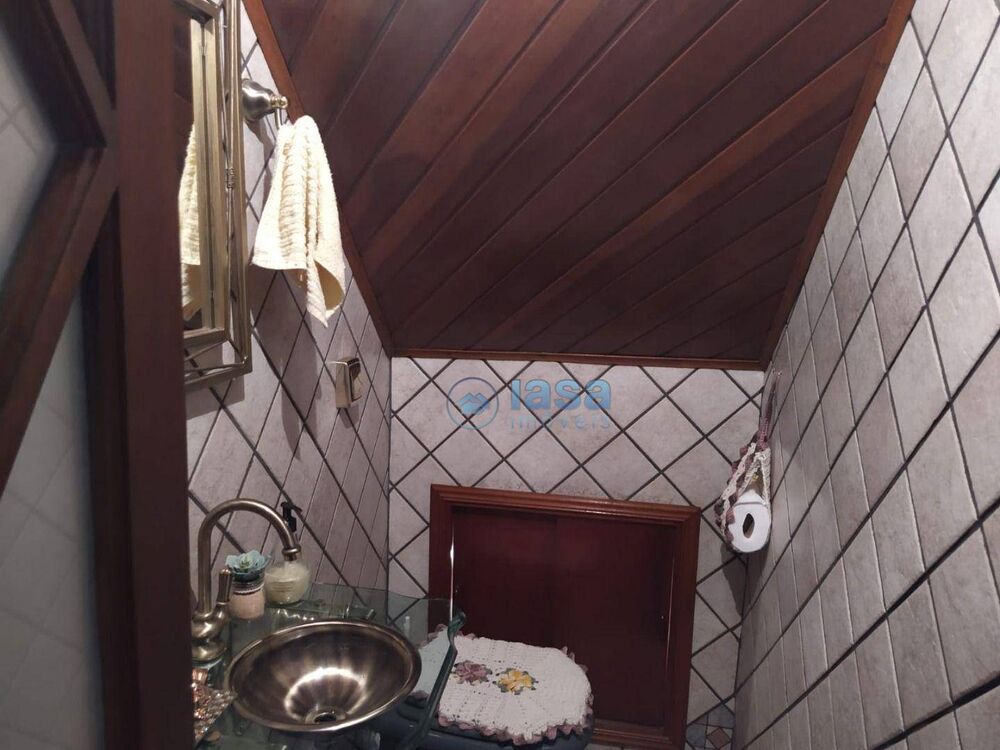 Sobrado, 3 quartos, 249 m² - Foto 5