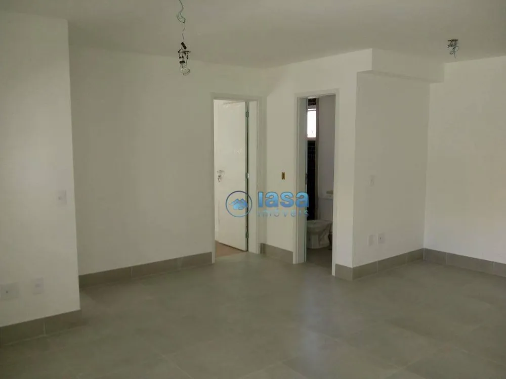 Cobertura, 3 quartos, 183 m² - Foto 2