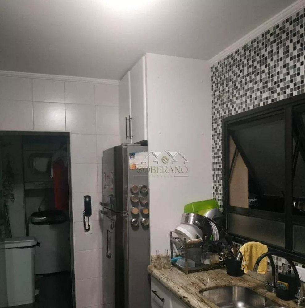 Apartamento à venda com 3 quartos, 98m² - Foto 4