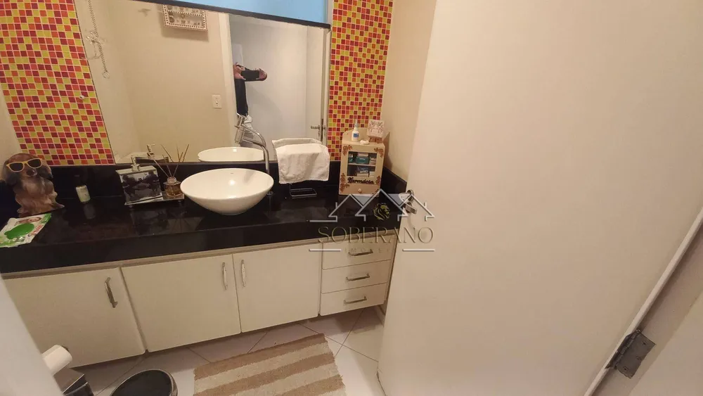 Sobrado, 3 quartos, 197 m² - Foto 2
