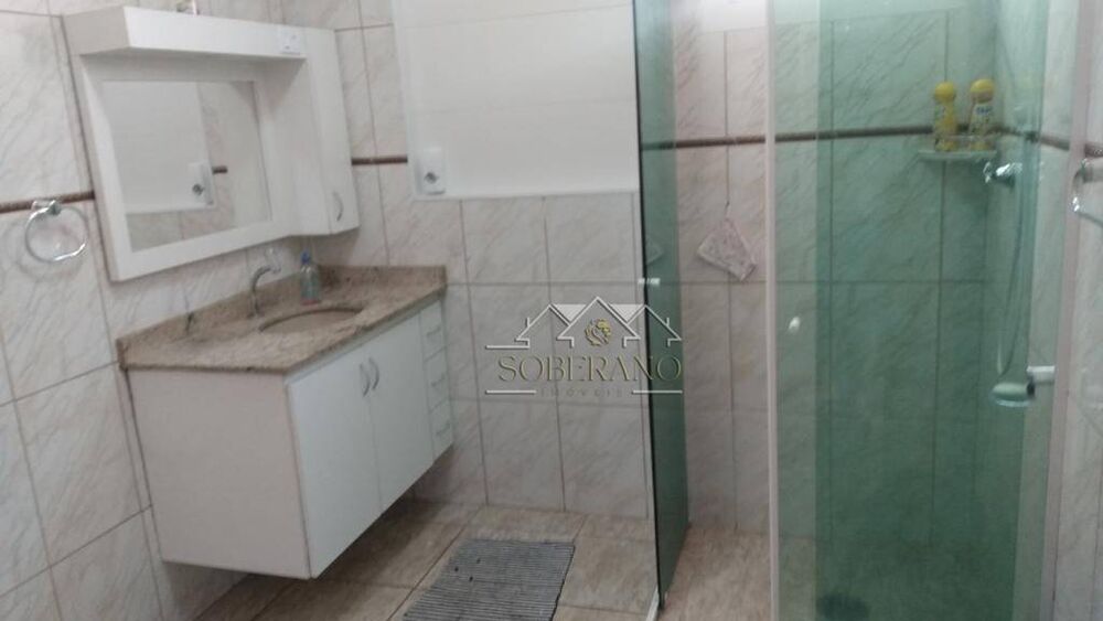 Casa, 3 quartos, 216 m² - Foto 4