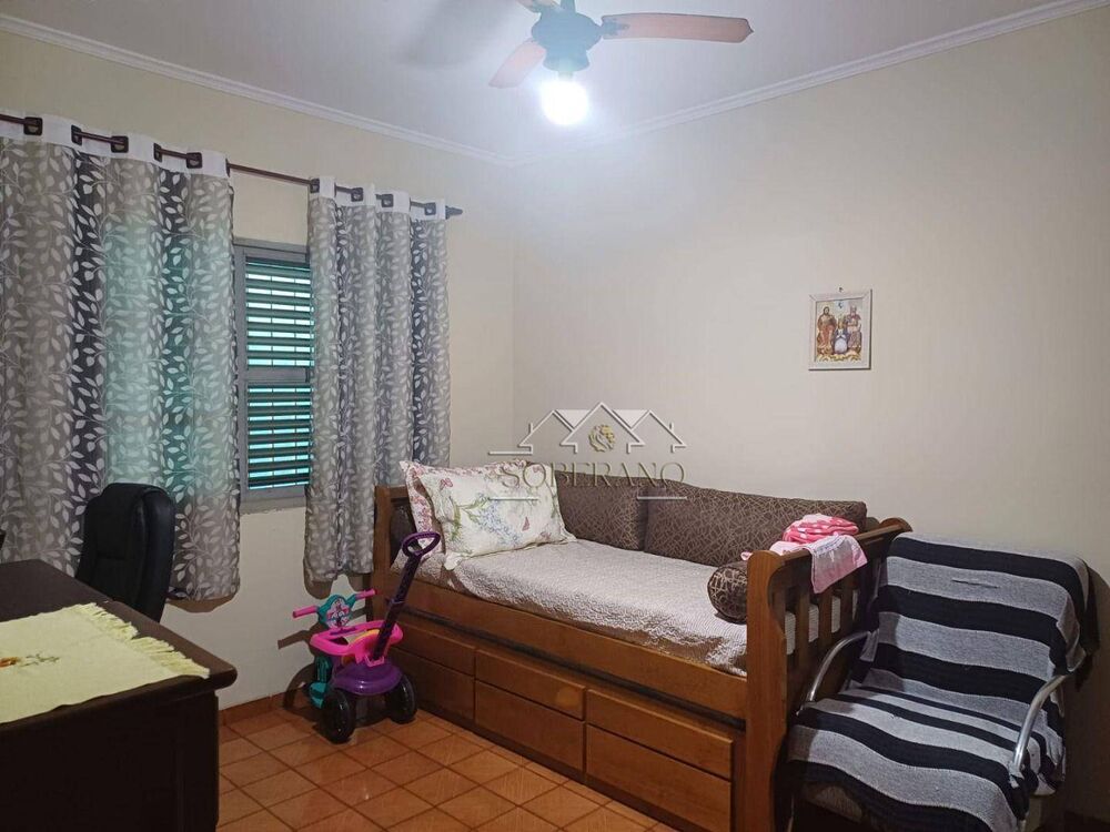 Casa, 2 quartos, 218 m² - Foto 1