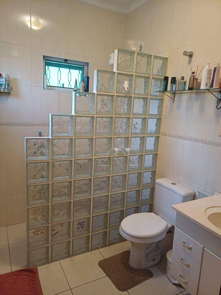 Casa, 2 quartos, 218 m² - Foto 4